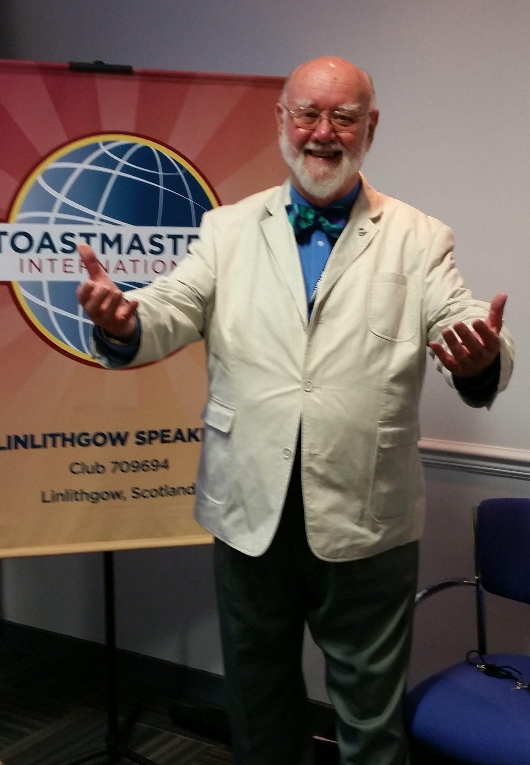 learn public speaking at linlitghow speakers